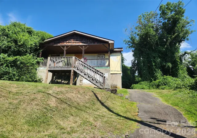 1st image of 53 Max St, Asheville, NC 28801 | MLS# 4406126