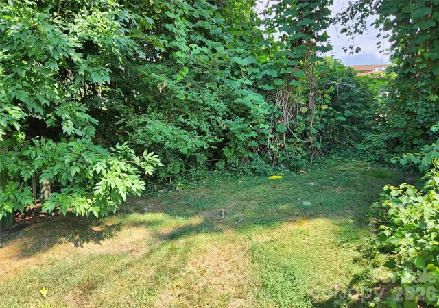 2nd image of 53 Max St, Asheville, NC 28801 | MLS# 4406126