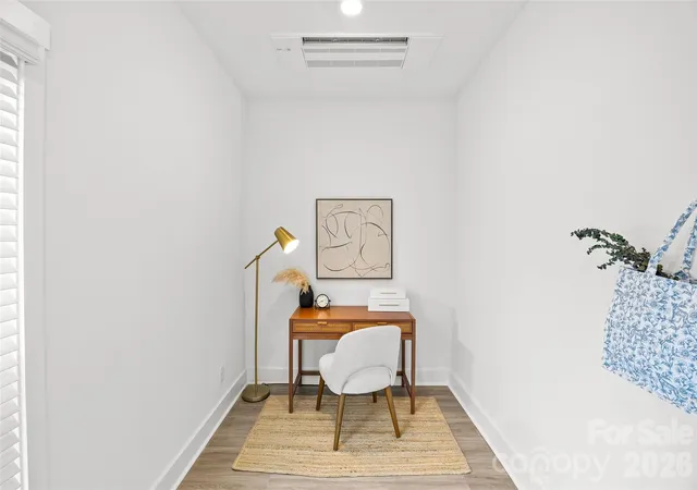 Photo 4 of Townhouse for sale at 4039 S Tryon St, Charlotte, NC 28217 | MLS# 4406137 | Listing updated on 2026-07-25