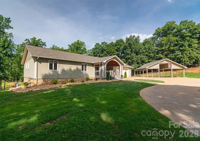 3rd image of 304 Mcmurray Rd, Rutherfordton, NC 28139 | MLS# 4406206