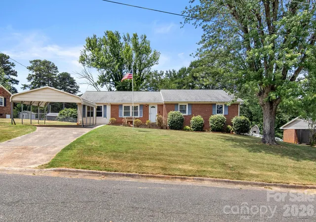 1st image of 307 Somerset Dr, Kings Mountain, NC 28086 | MLS# 4406255
