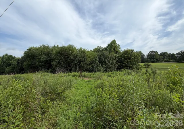 4th image of 904 Jamestown Rd, Morganton, NC 28655 | MLS# 4406258