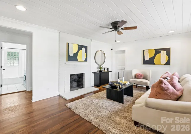 Photo 3 of Sale Pending at 301 Harris St, Fort Mill, SC 29715 | MLS# 4406271 | Listing updated on 2026-08-25
