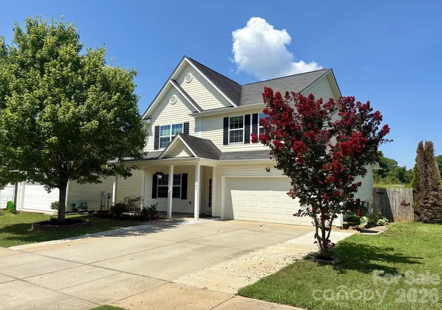 Photo 1 of Single family home for sale at 708 Jones Branch Dr, Fort Mill, SC 29715 | MLS# 4406297 | Listing updated on 2026-09-08