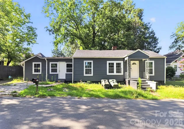 Photo 1 of Single family home for sale at 905 Rankin Ave, Gastonia, NC 28052 | MLS# 4406305 | Listing updated on 2026-10-05