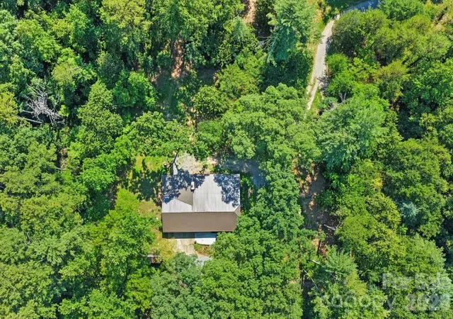 2nd image of 548 Cherry Mountain St, Forest City, NC 28043 | MLS# 4406316
