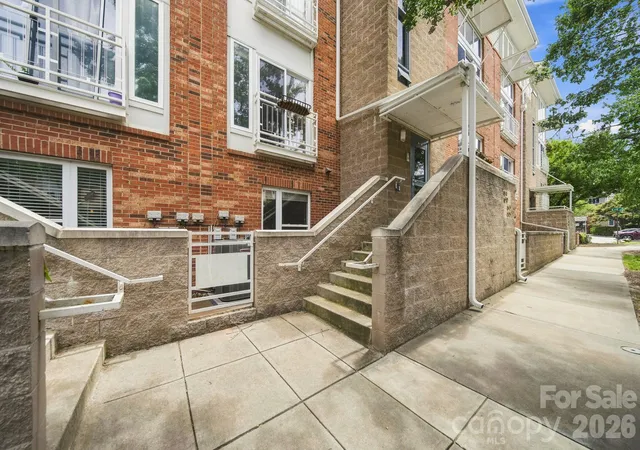 Photo 2 of Condo for sale at 643 Raphael Pl, Charlotte, NC 28205 | MLS# 4406320 | Listing updated on 2026-08-25