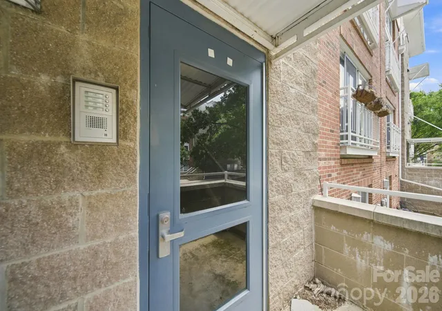 Photo 2 of Condo for sale at 643 Raphael Pl, Charlotte, NC 28205 | MLS# 4406320 | Listing updated on 2026-08-25