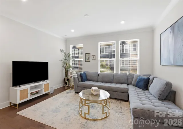 Photo 4 of Townhouse for sale at 2009 Federation Ct, Charlotte, NC 28205 | MLS# 4406325 | Listing updated on 2026-07-30