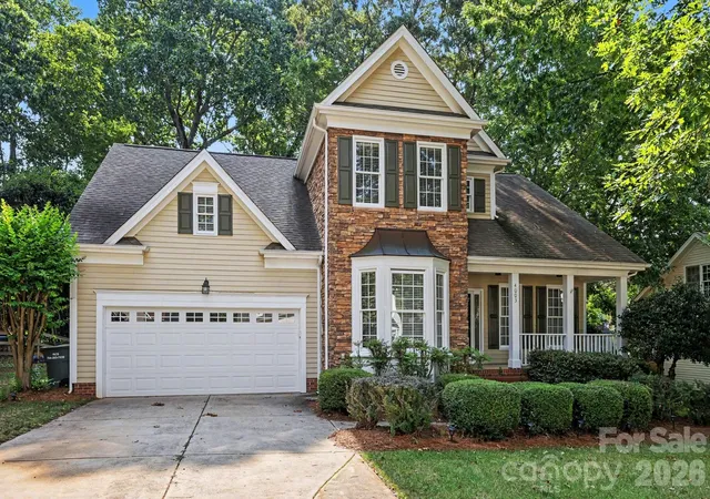 Photo 1 of Sale Pending at 4003 Country Oaks Dr, Waxhaw, NC 28173 | MLS# 4406333 | Listing updated on 2026-10-02