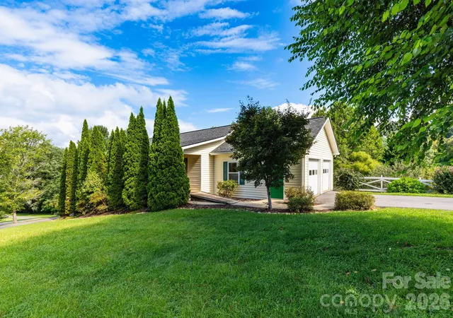 2nd image of 73 Ridge Brook Dr, Weaverville, NC 28787 | MLS# 4406346