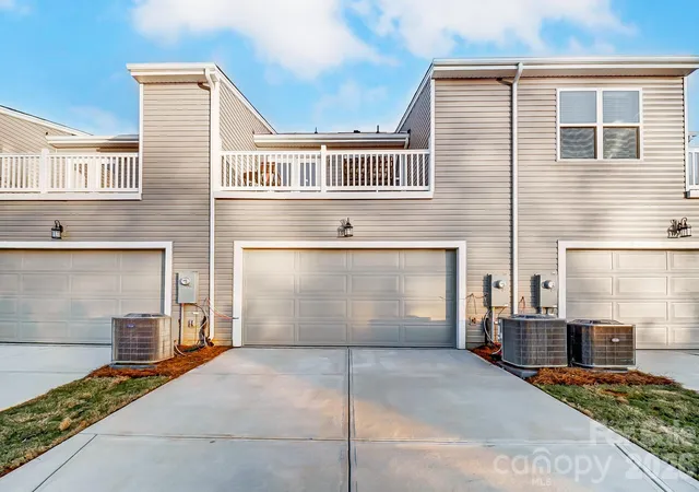 23rd image of 5217 Wyes Oak Ln, Charlotte, NC 28269 | MLS# 4406347