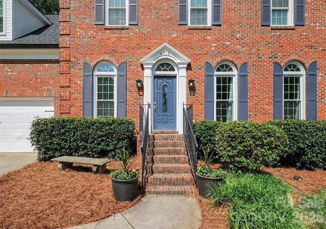 Photo 2 of Single family home for sale at 4112 Deerfield Dr Nw, Concord, NC 28027 | MLS# 4406358 | Listing updated on 2026-10-04