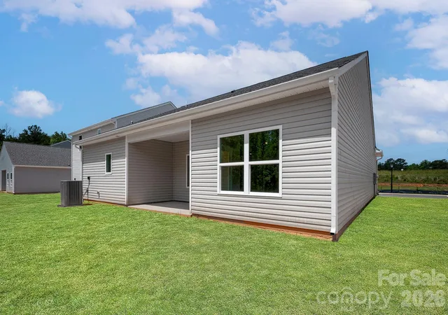 Photo 19 of Single family home for sale at 705 Lamorak Pl, Richburg, SC 29729 | MLS# 4406377 | Listing updated on 2026-09-03