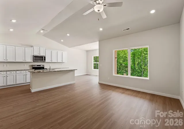 Photo 3 of Single family home for sale at 705 Lamorak Pl, Richburg, SC 29729 | MLS# 4406377 | Listing updated on 2026-09-03
