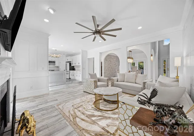 Photo 3 of Single family home for sale at 9827 Potter Rd, Matthews, NC 28104 | MLS# 4406381 | Listing updated on 2026-09-14