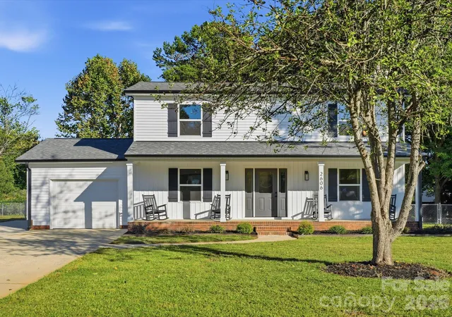 Photo 1 of Single family home for sale at 2606 Pine Forest Dr, Gastonia, NC 28056 | MLS# 4406413 | Listing updated on 2026-10-09