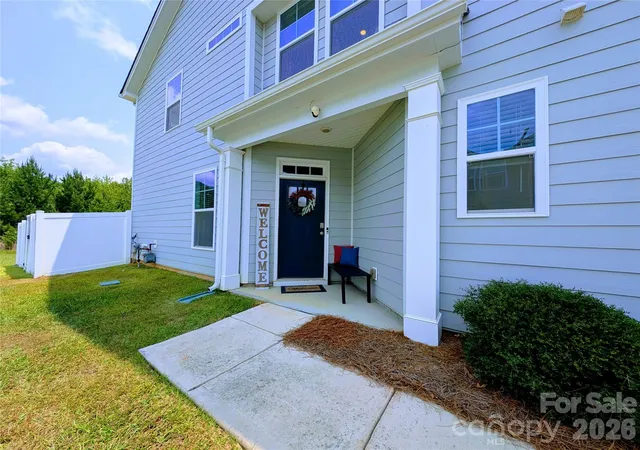 Photo 2 of Sale Pending at 644 Altamonte Dr, Clover, SC 29710 | MLS# 4406415 | Listing updated on 2026-08-20