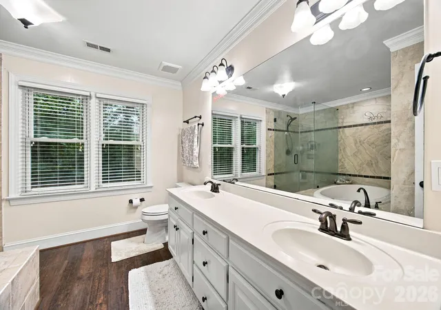 Photo 3 of Single family home for sale at 115 Valley Glen Dr, Waxhaw, NC 28173 | MLS# 4406430 | Listing updated on 2026-08-15