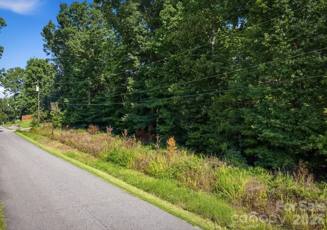 14th image of 0 Crestwood Ave #4,5, Morganton, NC 28655 | MLS# 4406472