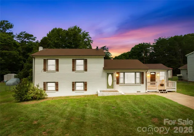 1st image of 102 Wingate Dr, Stanley, NC 28164 | MLS# 4406481