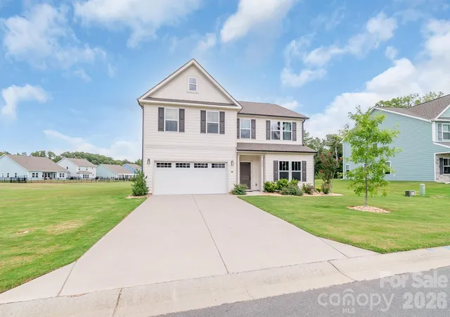 Photo 2 of Single family home for sale at 1046 Stone Marker Dr, Monroe, NC 28112 | MLS# 4406493 | Listing updated on 2026-09-22