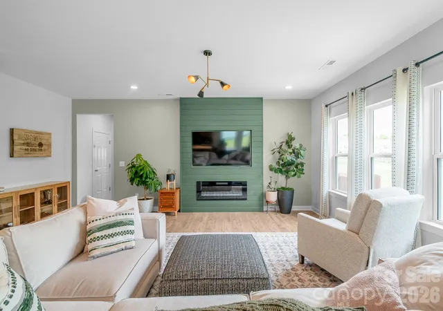 Photo 4 of Single family home for sale at 1046 Stone Marker Dr, Monroe, NC 28112 | MLS# 4406493 | Listing updated on 2026-09-22