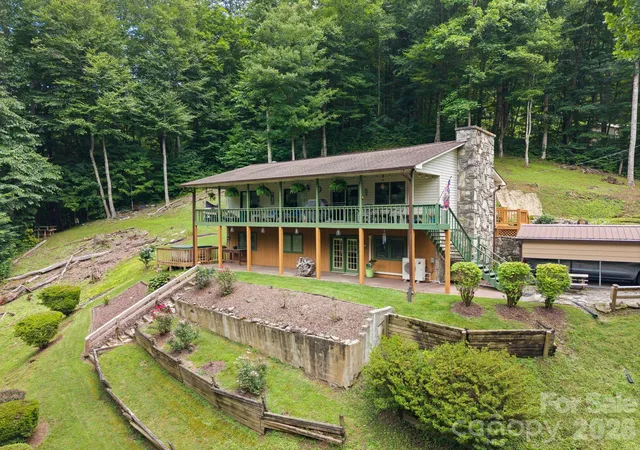 Photo 1 of Single family home for sale at 275 Knob Hl Ests Rd, Sylva, NC 28779 | MLS# 4406505 | Listing updated on 2026-07-29