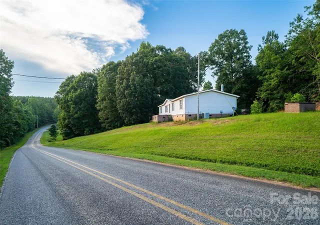 2nd image of 479 Mcdade Rd, Tryon, NC 28782 | MLS# 4406506