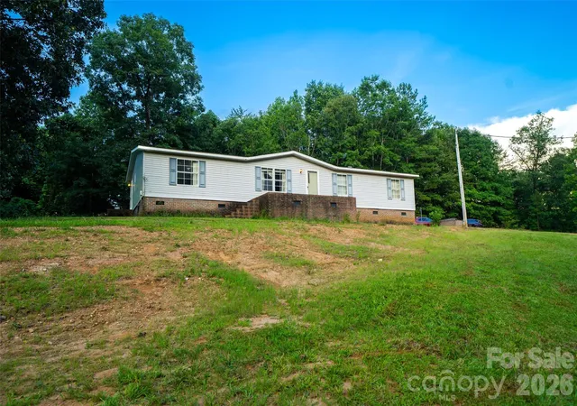Photo 3 of Single family home for sale at 479 Mcdade Rd, Tryon, NC 28782 | MLS# 4406506 | Listing updated on 2026-10-04