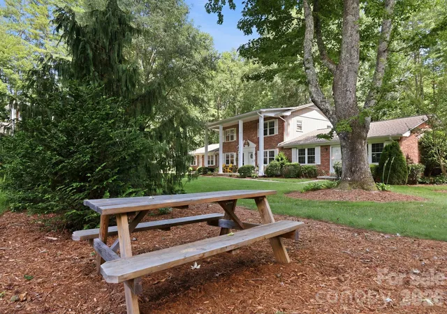 2nd image of 101 Boyd Dr, Flat Rock, NC 28731