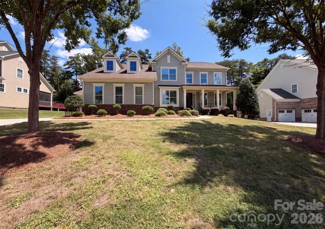 Photo 1 of Single family home for sale at 147 Monteray Oaks Cir, Fort Mill, SC 29715 | MLS# 4406547 | Listing updated on 2026-09-17