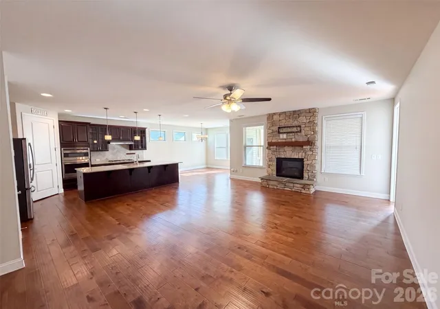 Photo 3 of Single family home for sale at 9565 Horsebit Ln, Concord, NC 28027 | MLS# 4406554 | Listing updated on 2026-08-06