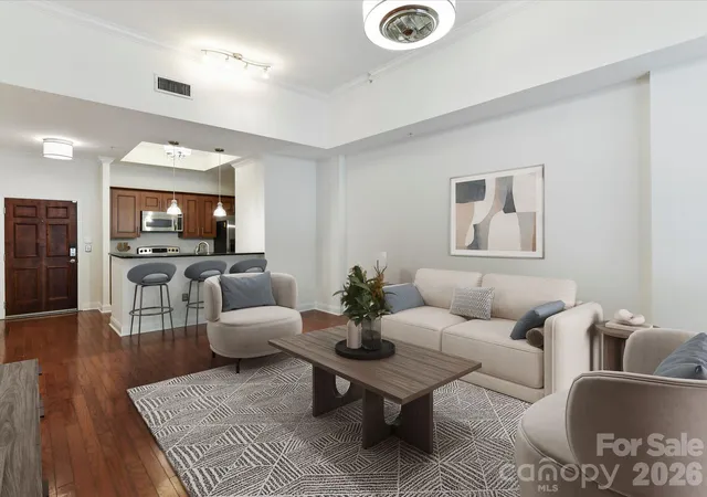 Photo 3 of Condo for sale at 300 W 5th Street #2, Charlotte, NC 28202 | MLS# 4406555 | Listing updated on 2026-10-02