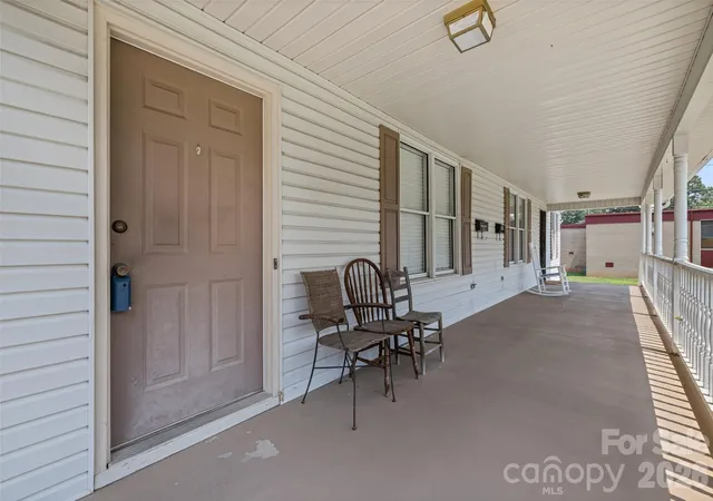 Listing Photo 4 - Condo for sale in building located at 243 8th Ave, Cramerton, NC 28032