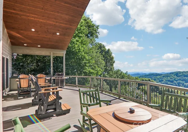 Photo 5 of Single family home for sale at 156 Cottage Ln #13, Mars Hill, NC 28754 | MLS# 4406570 | Listing updated on 2026-09-06