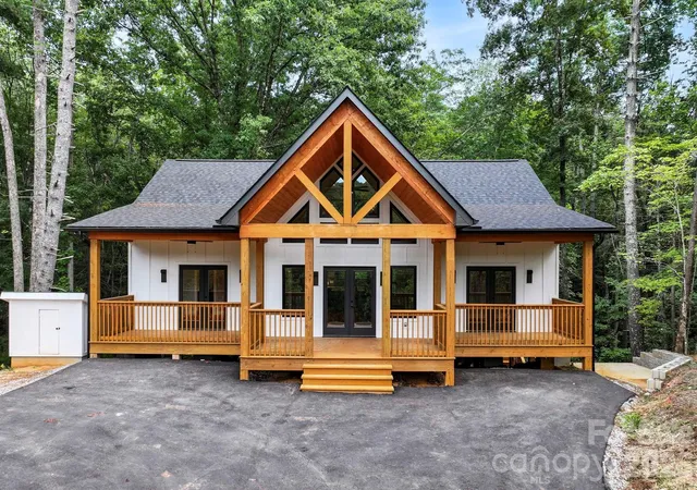 2nd image of 338 Hawks Ter, Lake Lure, NC 28746 | MLS# 4406577