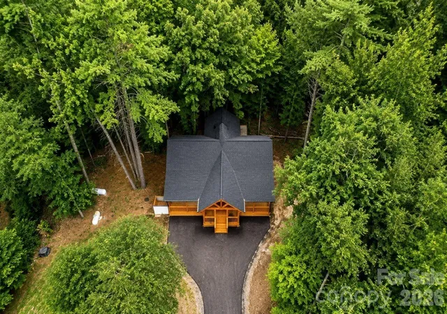 30th image of 338 Hawks Ter, Lake Lure, NC 28746 | MLS# 4406577