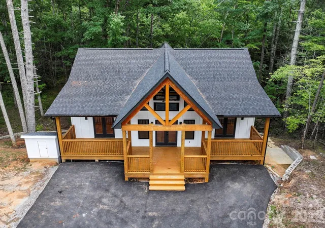 Photo 3 of Single family home for sale at 338 Hawks Ter, Lake Lure, NC 28746 | MLS# 4406577 | Listing updated on 2026-09-14