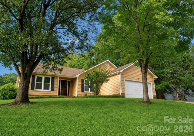 Photo 4 of Single family home for sale at 11513 Waterflower Ln, Charlotte, NC 28262 | MLS# 4406582 | Listing updated on 2026-09-08