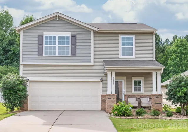 Photo 34 of Single family home for sale at 8411 Romana Red Ln, Charlotte, NC 28213 | MLS# 4406606 | Listing updated on 2026-10-06