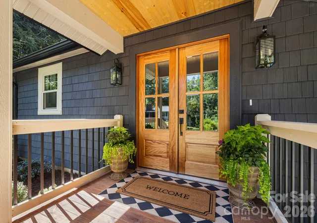 Photo 3 of Single family home for sale at 107 Beverly Rd, Asheville, NC 28805 | MLS# 4406610 | Listing updated on 2026-09-26