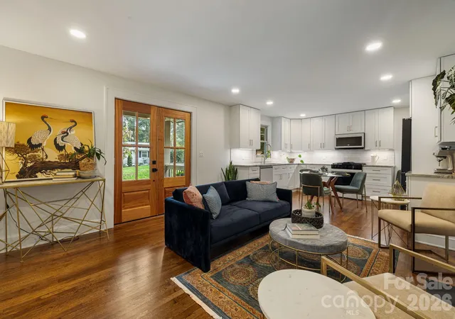 Photo 4 of Single family home for sale at 107 Beverly Rd, Asheville, NC 28805 | MLS# 4406610 | Listing updated on 2026-09-26