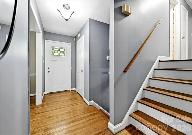 Photo 2 of Single family home for sale at 2308 Knickerbocker Dr, Charlotte, NC 28212 | MLS# 4406627 | Listing updated on 2026-10-26