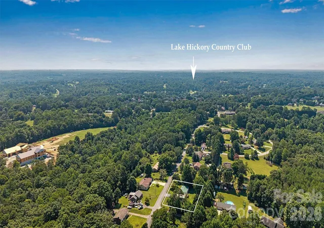 36th image of 5135 36th Street Dr Ne, Hickory, NC 28601 | MLS# 4406637