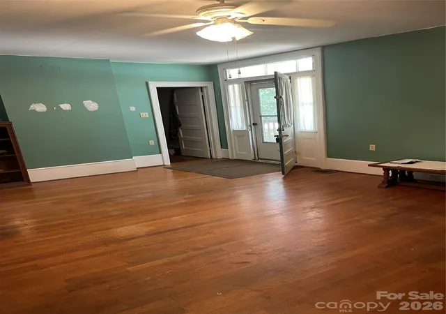 Photo 4 of Single family home for sale at 234 Jefferson St E, York, SC 29745 | MLS# 4406642 | Listing updated on 2026-07-23