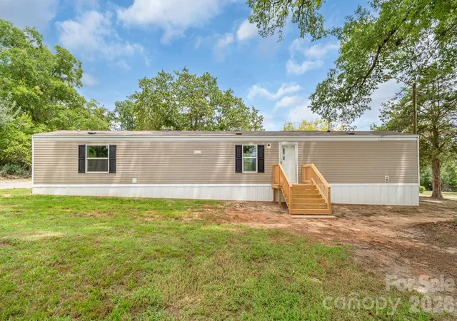 Photo 1 of Single family home for sale at 7627 Kershaw Camden Hwy, Kershaw, SC 29067 | MLS# 4406680 | Listing updated on 2026-08-10