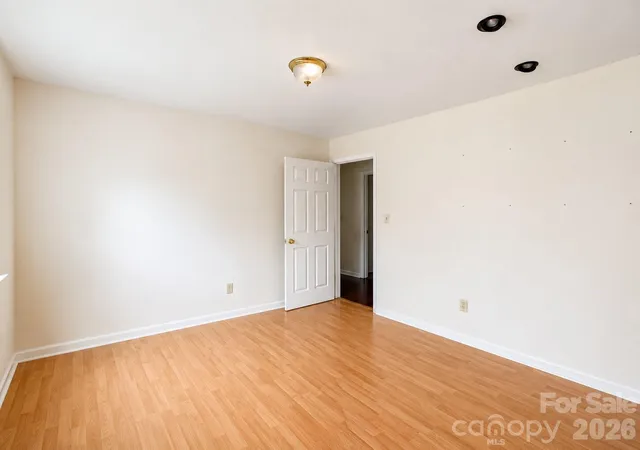 Photo 3 of Single family home for sale at 6109 Dandy Loop Rd, Fayetteville, NC 28314 | MLS# 4406698 | Listing updated on 2026-09-22