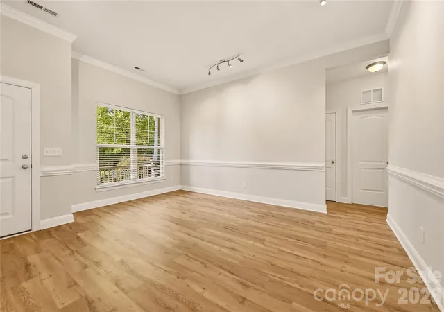 3rd image of 16408 Mckee Ridge Dr, Charlotte, NC 28278 | MLS# 4406733