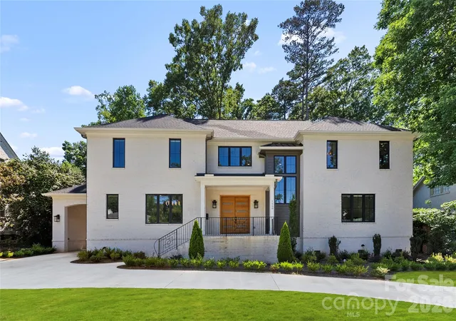 Photo 2 of Single family home for sale at 1550 Coventry Rd, Charlotte, NC 28211 | MLS# 4406739 | Listing updated on 2026-10-04